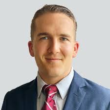 Having a hard time convincing students to network?