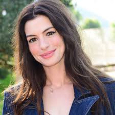 Anne Hathaway Wore Polo Ralph Lauren to the U.S. Open