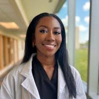 Dana Vance's Instagram, Twitter & Facebook