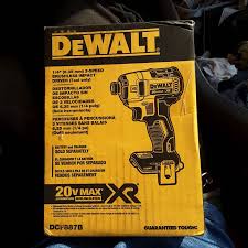 Dewalt Built Brushless Motor And Xr Li Ion Batteries Deliver More Run Time And Capacity Over Standard Units 3 Speed Settings F Dewalt Impact Driver Led Lights