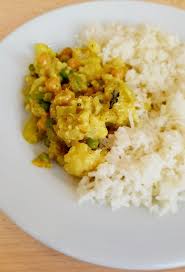 Curry Vegetarien Au Chou Fleur Recettes De Cuisine Marciatack Fr Recette Recettes De Cuisine Recette Plat Vegetarien