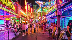 Bagi mereka menjelajah wisata bangkok tentunya pernah ke tempat ini. Mengintip Kawasan Patpong Wisata Seks Yang Legal Di Thailand Lifestyle Liputan6 Com