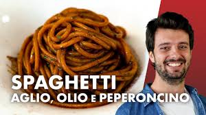 La pasta aglio olio e peperoncino è un classico della cucina italiana. Spaghetti Aglio Olio E Peperoncino Panca Next Level Videoricette