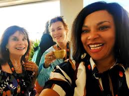 Kristin Samuelson (@kristinwhotalks) • Instagram photos and videos