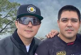 Ejecutan a influencer Gail Castro mientras comía en el restaurante Villa  Marina de Ensenada, Baja California. Castro era hermano del influencer  Markitos Toys.