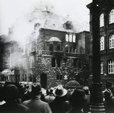Wer großen aufwand mit der vergleichsarbeit auslassen möchte, möge sich an unsere empfehlung von unserem wann war die reichskristallnacht vergleich. Lemo Kapitel Ns Regime Ausgrenzung Und Verfolgung Novemberpogrom 1938