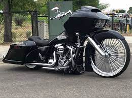 Pin By William Sherlin On Baggers Custom Motorcycles Harley Harley Davidson Baggers Harley Softail