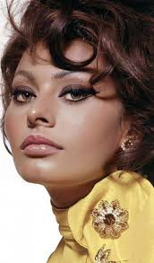 Fact: The cast of "Friends" are now older Blanche Devereaux when she first  started