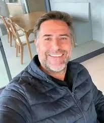 This message is for you I was fighting alone with Cancer and nobody was  with me🥺 But now I'm fully recovered from Cancer, Support me with  Heart😭❤🙏