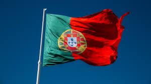 Nesse período, portugal passou a ter uma nova bandeira, a bandeira da união ibérica criado em 1815, o reino unido de portugal, brasil e algarve só ganhou uma bandeira em 13 de maio de 1816. Lista De Bandeiras De Portugal Wikipedia A Enciclopedia Livre