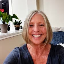 I'm excited to announce that I have been recognized as LOR Rookie of the  Quarter and Diamond Rep of the Quarter for FY25Q3 for Dell Technologies!