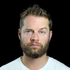 How should a carpenter charge clients when they reference Google's hourly  rate for carpenters?