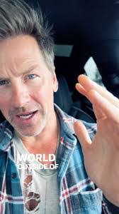 Scott Trudeau's Instagram, Twitter & Facebook