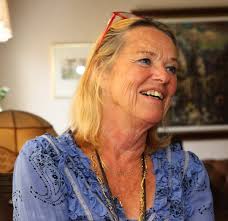 Personakt för Yvonne Karlén, Född 1944-04-13