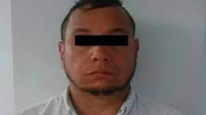 Liberó jueza a cinco clientes de su esposo