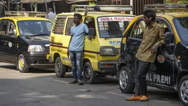 रिक्शा-टैक्सी चालकों को मराठी सिखाने के लिए महाराष्ट्र में 4500 शिक्षकों की  नियुक्ति; परिवहन विभाग की बड़ी पहल - 4500 teachers appointed in the state  to teach ...