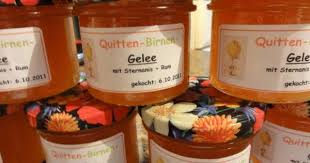 Das Perfekte M G Quitten Birnen Gelee Rezept Mit Einfacher Schritt Fur Schritt Anleitung Eine Entsprechende Menge Twist Quitten Gelee Lebensmittel Essen