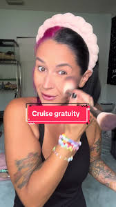 Cruise Gratuity Tips for Your Cruise Vacation