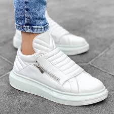 Vendo in coppia e/o singolarmente scarpe da donna nuove e/o al massimo usate 1 sola voltaper ulteriori chiarimenti non esitate a contattarmiprezzo indicato è per acquisto in toto (trattabile)numero (quest'ultime vestono. Uomo Hype Sole Bianca Armatura Scarpe Da Ginnastica