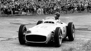Vind fantastische aanbiedingen voor fangio mercedes. Silberpfeil Rennwagen Mercedes W196 Von Fangio Wird Versteigert