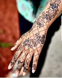 Amazing Henna Tattoo Designs You Ll Want To Get Right Now Indian Bridal Henna Henna Tattoo Designs Henna Designs Arm Bridal Mehndi Designs