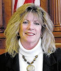 Abby Hildreth's Instagram, Twitter & Facebook