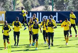 When you know how much your favorite player earns, chances are that you will work hard to become a star … Kaizer Chiefs Players Will Return To The Club Late Next Month