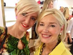 Gestern lud Petra Dieners von Lieblingsstil ein. Business meets Fashion bei  Aigner auf der Königsallee. Ich durfte die neue Kollektion "Wunderkammer"  bewundern, aber den größten Spaß hatte ich bei den tollen Gesprächen