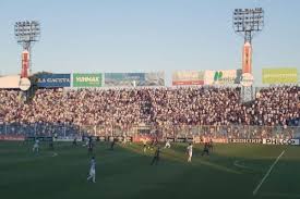 Atletico tucuman reserves schedule defensa y justicia reserves schedule. El Tremendo Blooper Que Protagonizo El Arquero De Defensa Y Justicia Minuto Neuquen