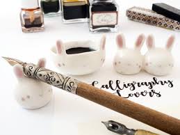Set Calligrafo In Ceramica Con Appoggia Pennello Reggi Etsy Calligraphy Kit Calligraphy Set Ceramic Brush