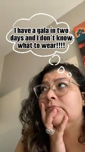 I was in full panic when I was two days out from a gala I had to attend at  the @nashuacenterforthearts I only had about 12 hours of sewing since I  also had my store @vieira.luxe to run and clients to ...