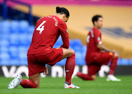 بث مباشر مباراة ليفربول ضد كريستال بالاس في الدوري الإنجليزي الممتاز، حيث تُذاع المباراة في الدوري الإنجليزي الممتاز في يوم الأحد عبر شبكة قنوات bein sports القطرية باعتبارها مالكة الحقوق الحصرية إذاعة جميع مباريات بطولة الدوري الإنجليزي الممتاز. ØªØ´ÙƒÙŠÙ„Ø© Ù„ÙŠÙØ±Ø¨ÙˆÙ„ ÙÙŠ Ù…ÙˆØ§Ø¬Ù‡Ø© ÙƒØ±ÙŠØ³ØªØ§Ù„ Ø¨Ø§Ù„Ø§Ø³ ÙÙŠ Ø§Ù„Ø¯ÙˆØ±ÙŠ Ø§Ù„Ø¥Ù†Ø¬Ù„ÙŠØ²ÙŠ ØµØ­ÙŠÙØ© Ø³Ø¨ÙˆØ±Øª