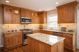 Uba tuba granite, also called verde labrador, green labrador, or butterfly granite, is typically such a dark green color it appears black. Light Oak Cabinets With Granite Decorkeun