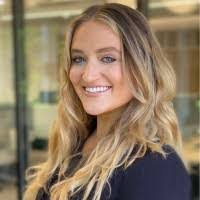 Anna Doran's Instagram, Twitter & Facebook