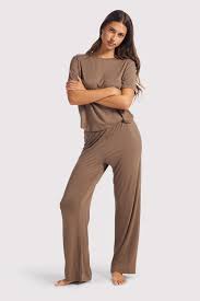 Women's Pajama Set | Soft Matching Pajama Set – Cooling Pajamas for Women  by nuuds