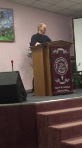 Pastor Ashe preaching the Word...