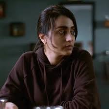 Actress Trisha Navel