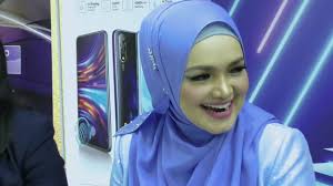 Jenazah juga dibawa pulang ke kediaman keluarga di. Mrs Malaysia World 2019 2020 Pageant Finalists Sensasi Selebriti