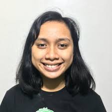 Kaye Espinosa's Instagram, Twitter & Facebook