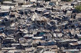 海地政府14日下午宣布，地震造成的死亡人数已升至304人。（央视记者 徐德智） 北京时间8月15日4时2分更新： 海地地震死亡人数升至227人 进入国家紧急状态. æµ·åœ°å¤§åœ°éœ‡ è‰æ ¹è¡Œå‹•ä¸€èµ·ä¾† ç'°å¢ƒè³‡è¨Šä¸­å¿ƒ