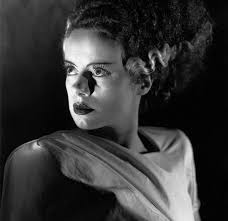 Elsa Lanchester dalam Bride Of Frankenstein, 1935 : r/classicfilms