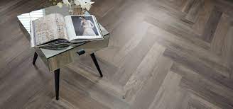 Karndean vinyl flooring has all the beauty of natural wood without any of its practical drawbacks. Karndean Lvt Floors Quality Luxury Vinyl Flooring Tiles Planks