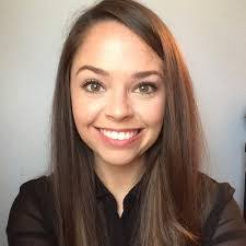 Candace Hooper's Instagram, Twitter & Facebook