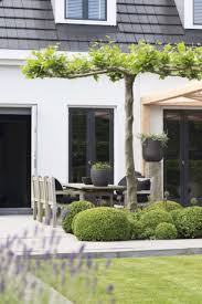 R Styled Schimmerndes Grau Schimmerndes Stiled Terracedesign Schimmerndes Stiled Styled Terracedesign Garten Garten Landschaftsbau Garten Ideen