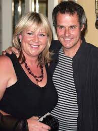 She'll also explain why she's currently recovering from a calendar girls 'accident', and why she fondly. Fern Britton Breaks Silence On Split From Husband Of 20 Years Phil Vickery Overwhelming Celebrity News Showbiz Tv Express Co Uk