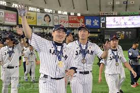 今日はこちらをご紹介 兜や鎧を纏ったお人形に鯉のぼり 全て、野球日本代表・侍ジャパンのユニホームと同じデザインを表現。 #吉徳 #侍ジャパン pic.twitter.com/kxiadiy5yb. ä¾ã‚¸ãƒ£ãƒ'ãƒ³ éˆ´æœ¨ã®è€ƒãˆã‚'å¤‰ãˆãŸä¸¸ã®ã‚¢ãƒ‰ãƒã‚¤ã‚¹ ã‚·ãƒ§ã‚¦ã‚¢ãƒƒãƒ—ãƒŠã‚¤ã‚¿ãƒ¼