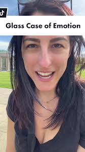 I was ready for the college visit with kids to be emotional, but I WAS NOT  READY FOR THIS. #maristredfoxes #marist #toddlerparentsoftiktok  #daysarelongyearsareshort