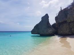 Wirklich beeindruckende strände gibt's auch in sardinien oder in portugal. Die Schonsten Strande Der Karibik Check24 Reisewelt