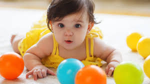 Nah disini aku akan jelaskan secara. Ini Tips Memilih Mainan Bayi 6 Bulan Ke Atas
