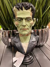 Frankenstein light up bust statue !